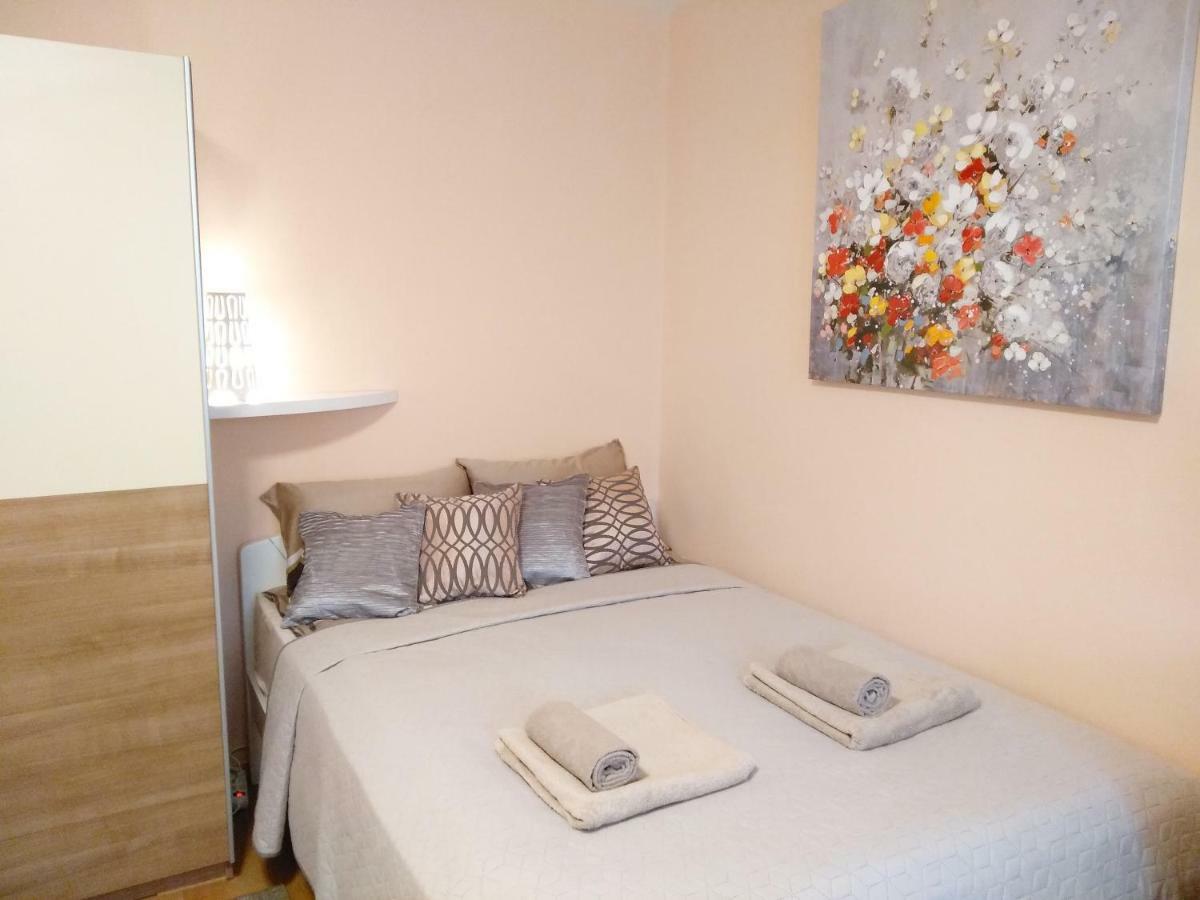 Sunray Studio Apartment Zágráb Kültér fotó